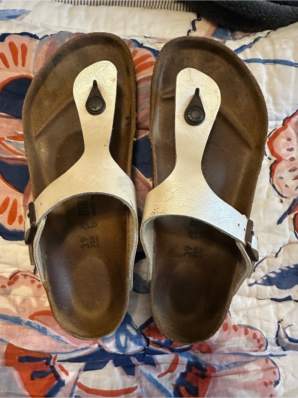 Birkenstock Gizeh in graceful pearl White Leather 39